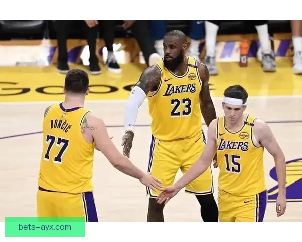 追梦力挺东契奇联手詹姆斯湖人阵容豪华冲击冠军胜算始终在线